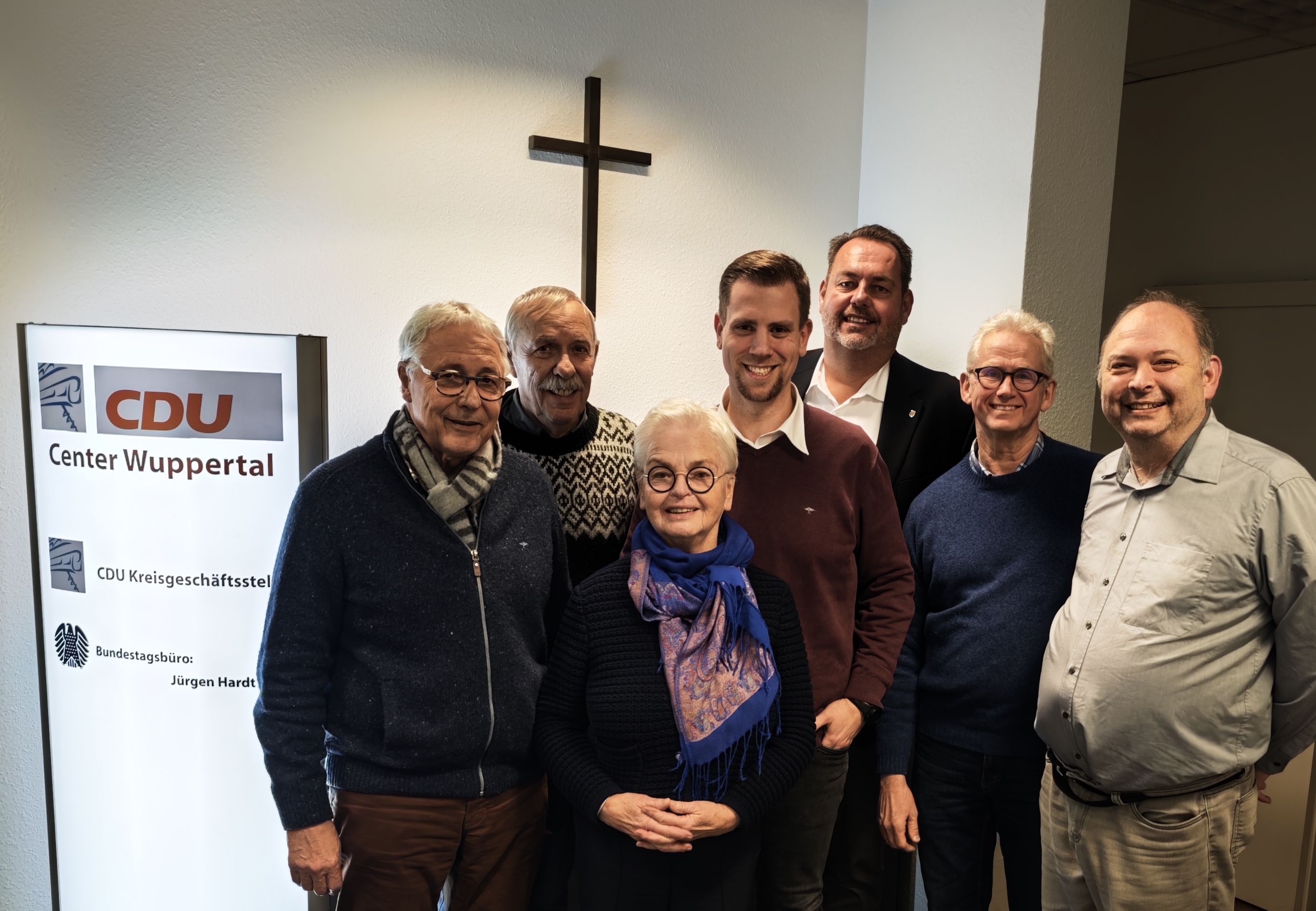 Foto v.l.n.r.: Erhard Buntrock, Klaus Hecht, Eva R�sener, Sebastian Richter, Dirk M�ller, Heinz Wagner, Stefan Zahn